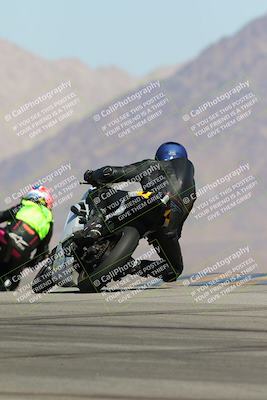 media/Oct-06-2024-Race Pace (Sun) [[d7d39ec7ad]]/10-Turn 9 Backside (1105am)/